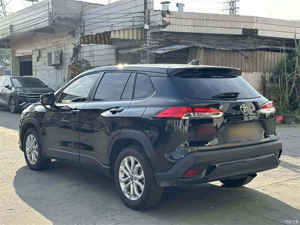 Toyota Frontlander, 2024 13