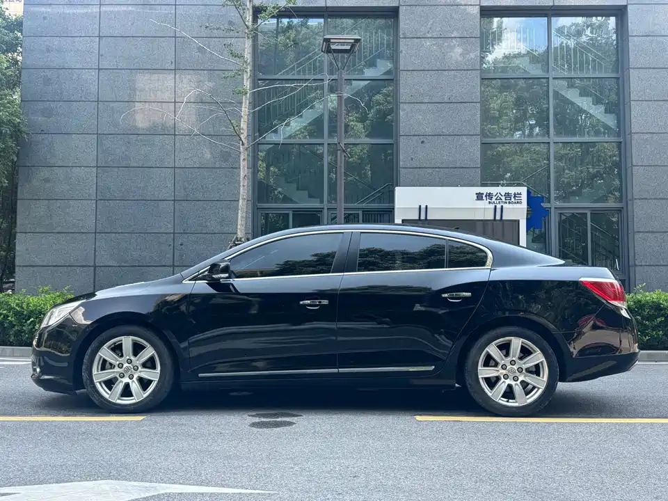 Buick Lacrosse