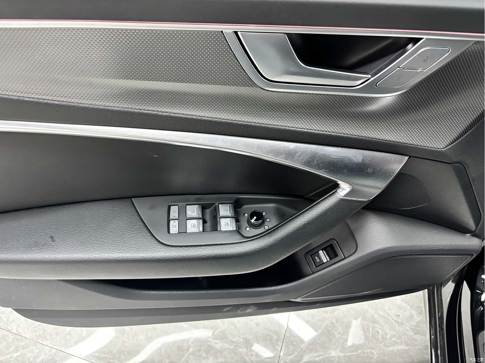 Audi A6L, 2023 все фото