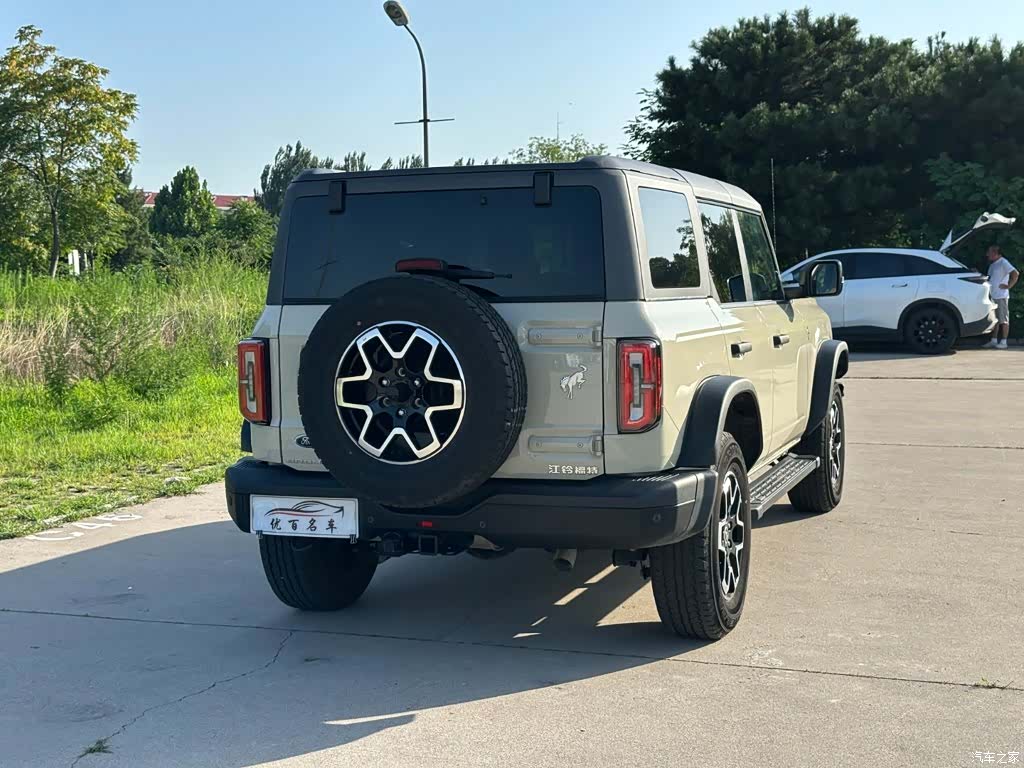 Ford Bronco, 2024 6