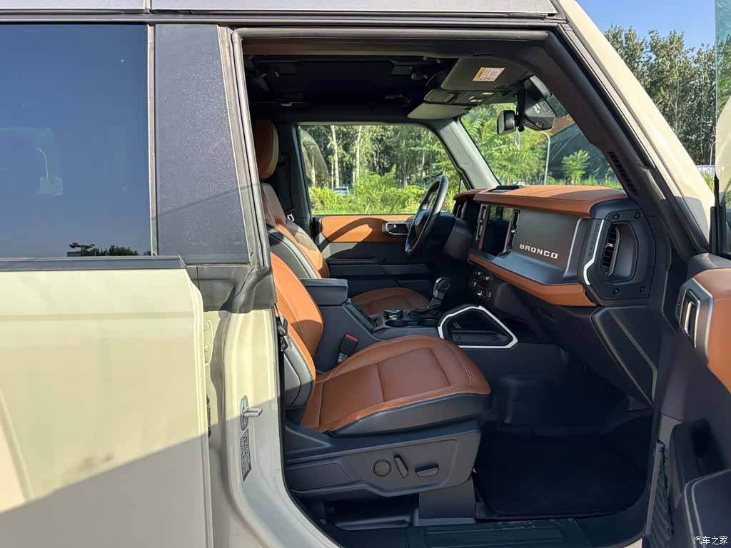Ford Bronco, 2024 15