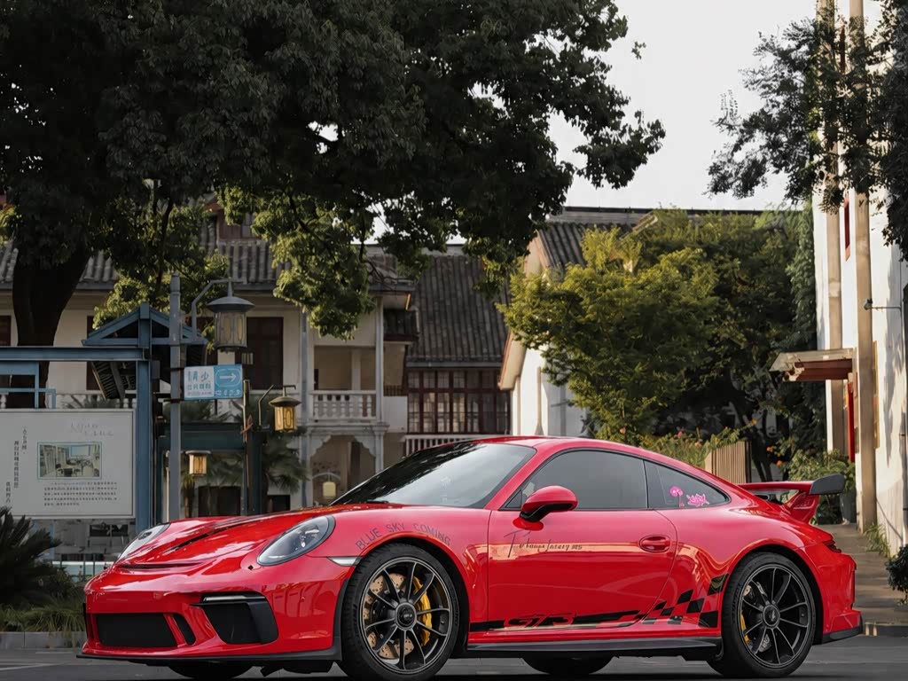 Porsche 911