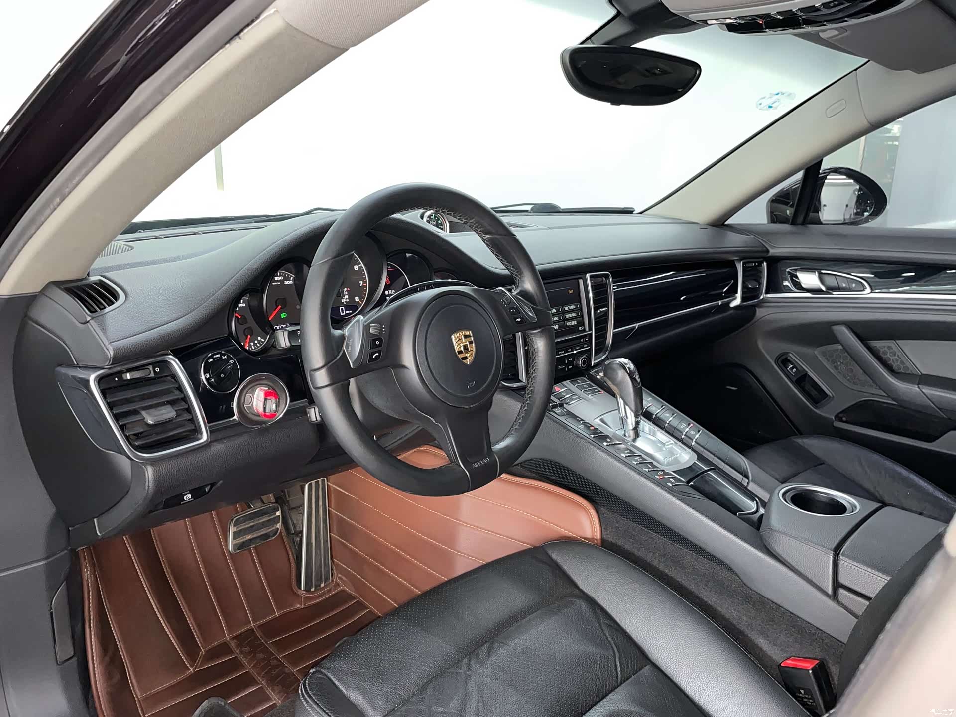 Porsche Panamera, 2014 10