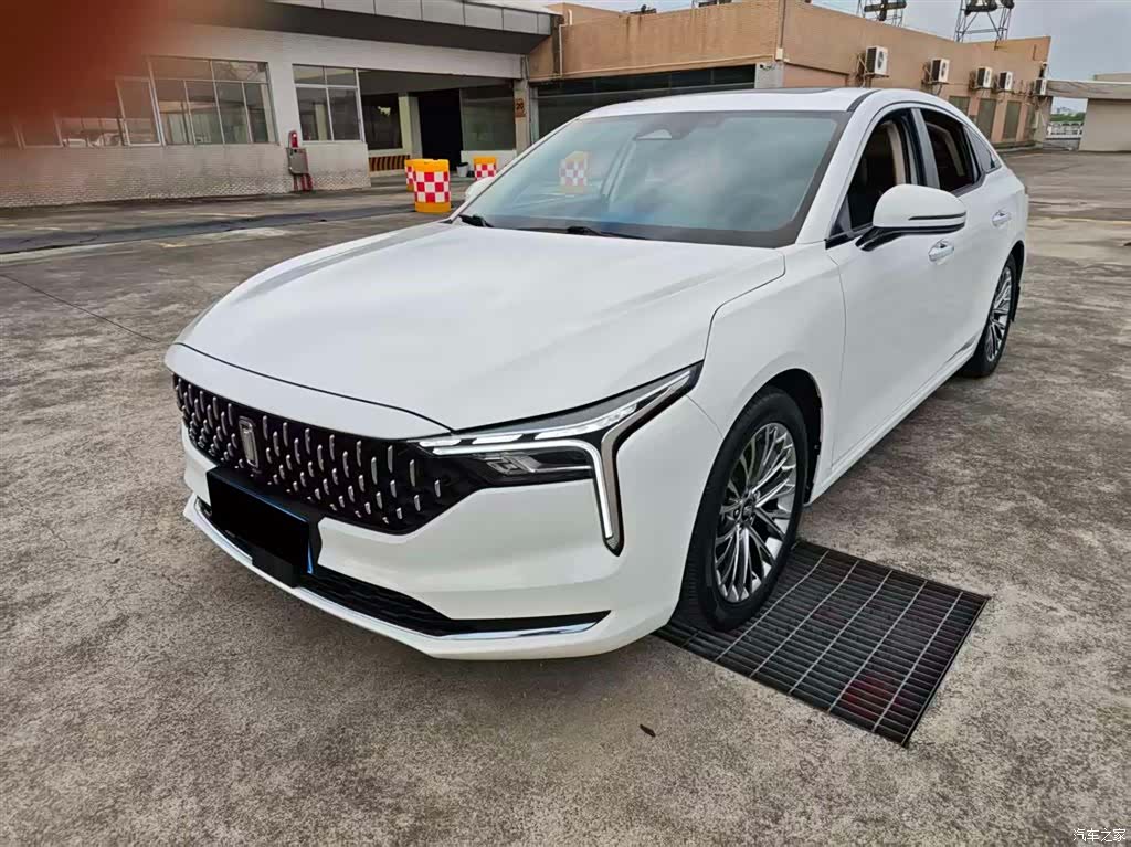 Bestune B70, 2021 1