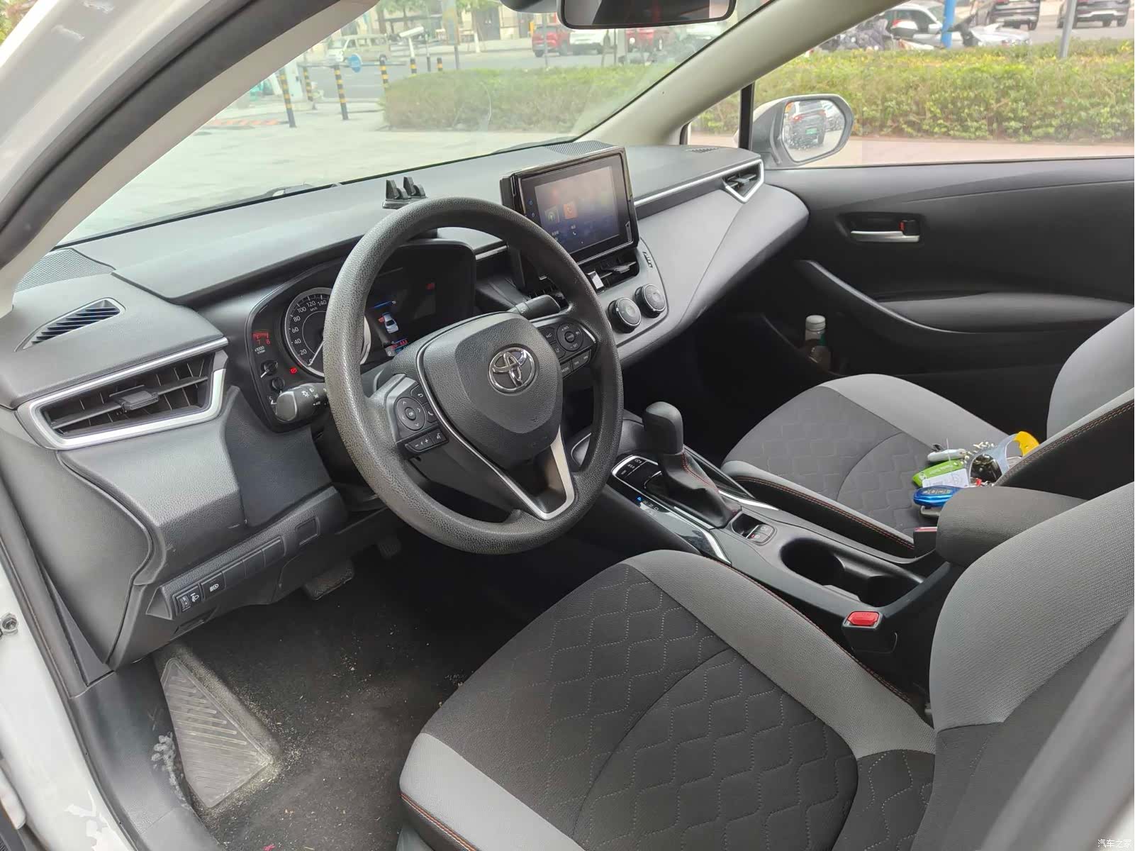 Toyota Corolla, 2023 11