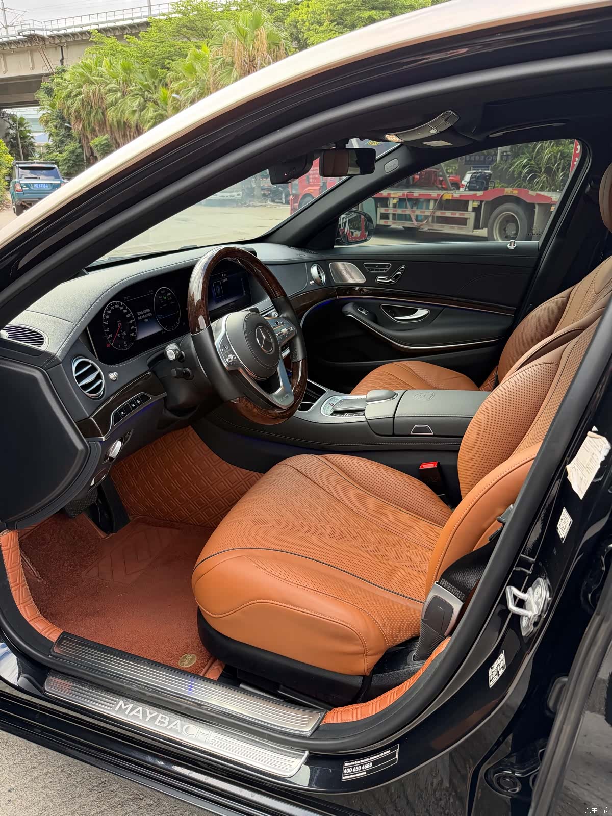 Maybach S-Class, 2020 4