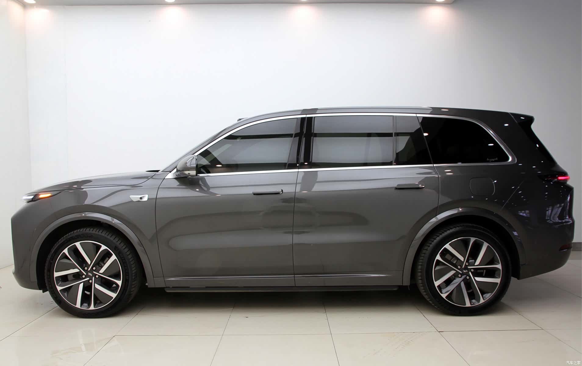 Li Auto L9, 2022 10