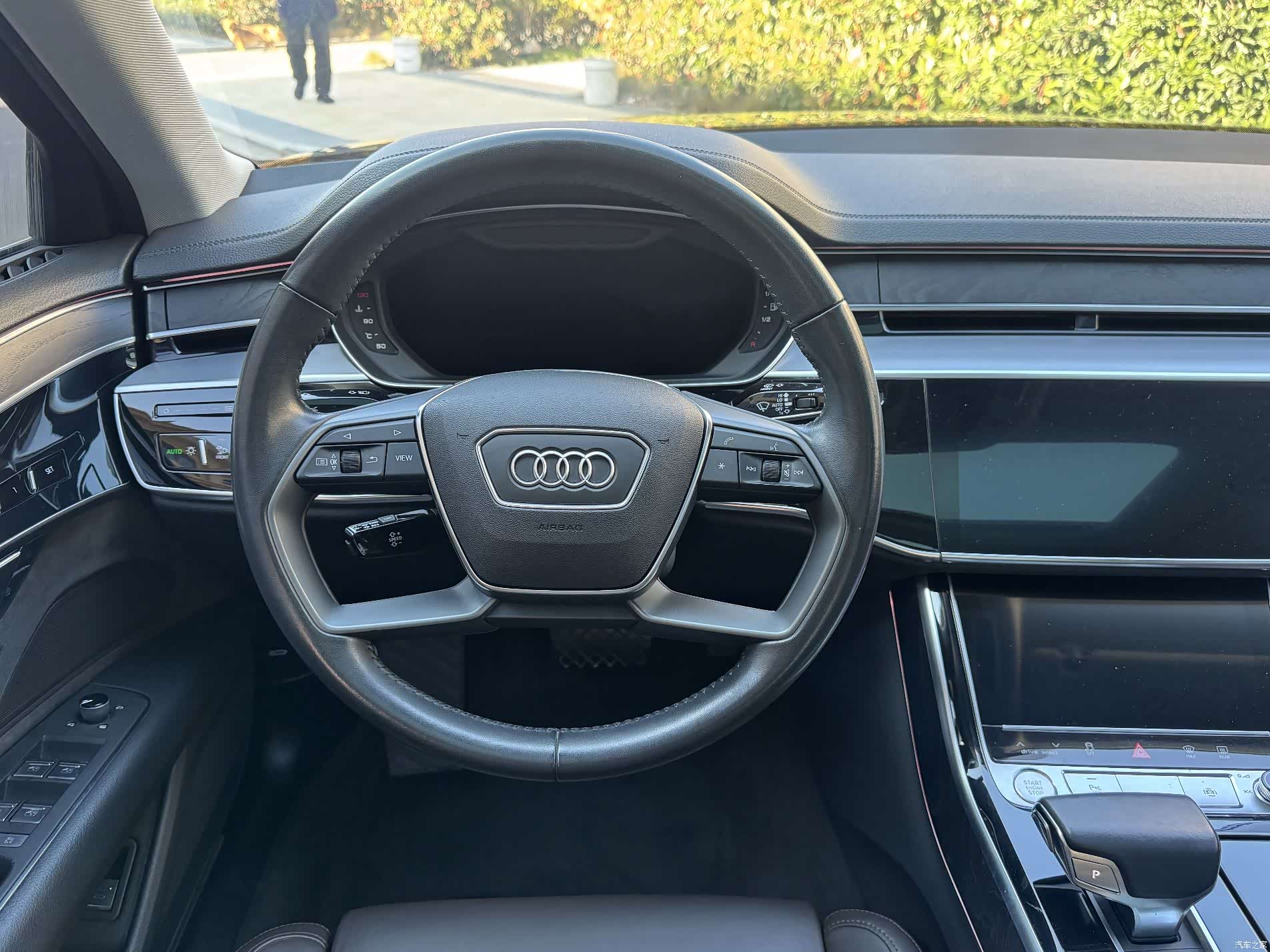Audi A8L, 2019 8