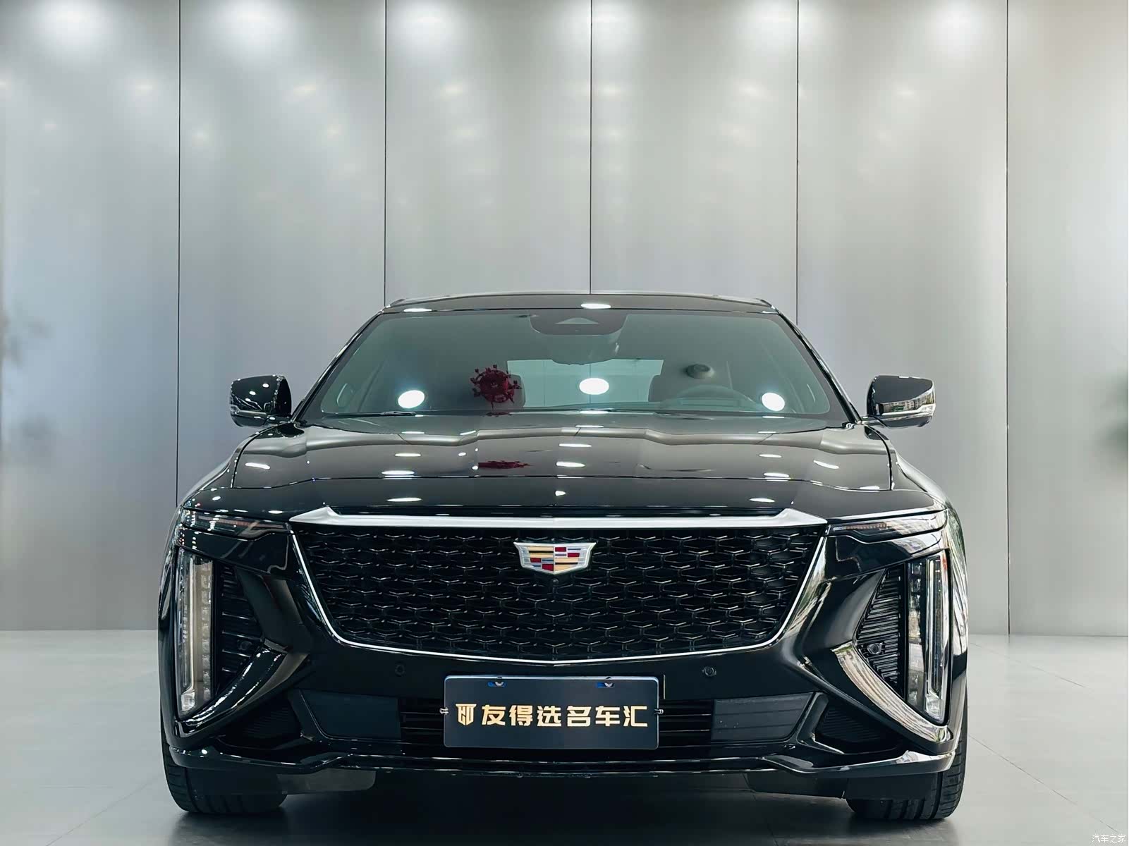 Cadillac CT6, 2023 2