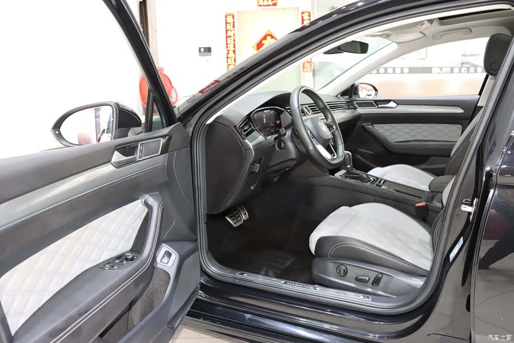 Volkswagen Magotan, 2023 10