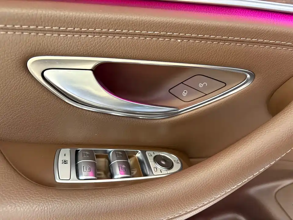 Mercedes-Benz E-class Mercedes-Benz E-class