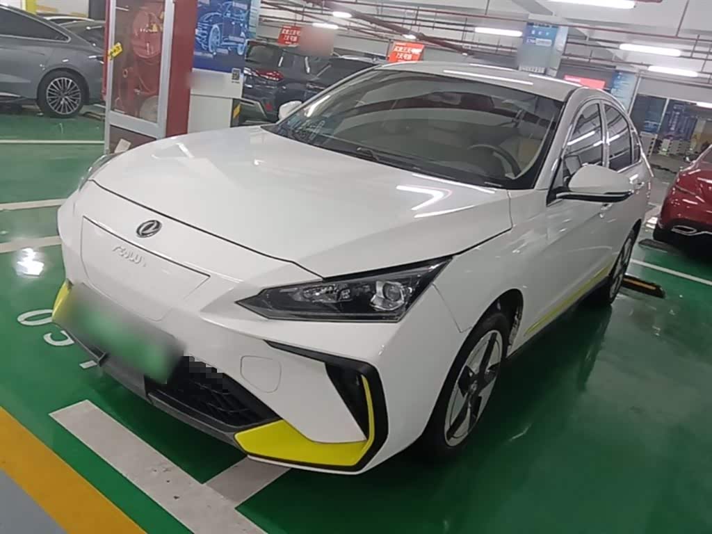 Dongfeng E70