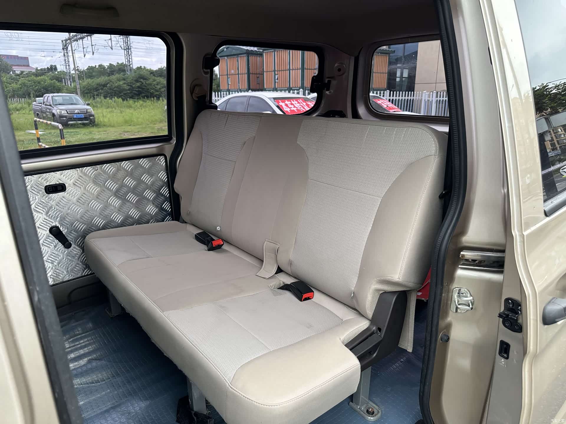 Wuling Hongguang, 2024 10