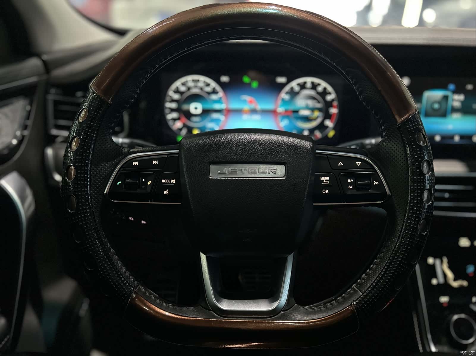 Jetour X90, 2021 11