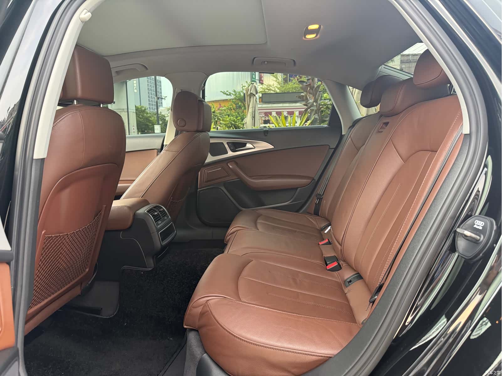 Audi A6L, 2018 8