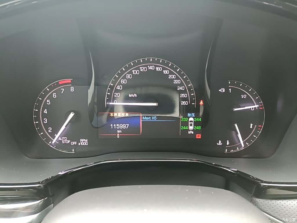 Cadillac XT5, 2017 12