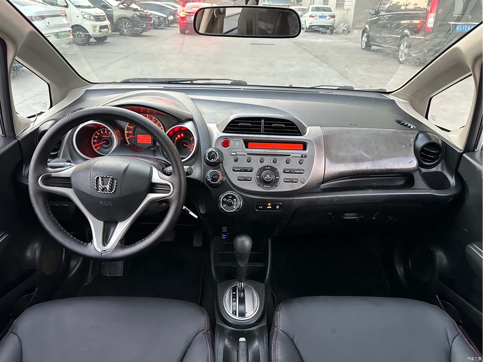 Honda Fit, 2011 19