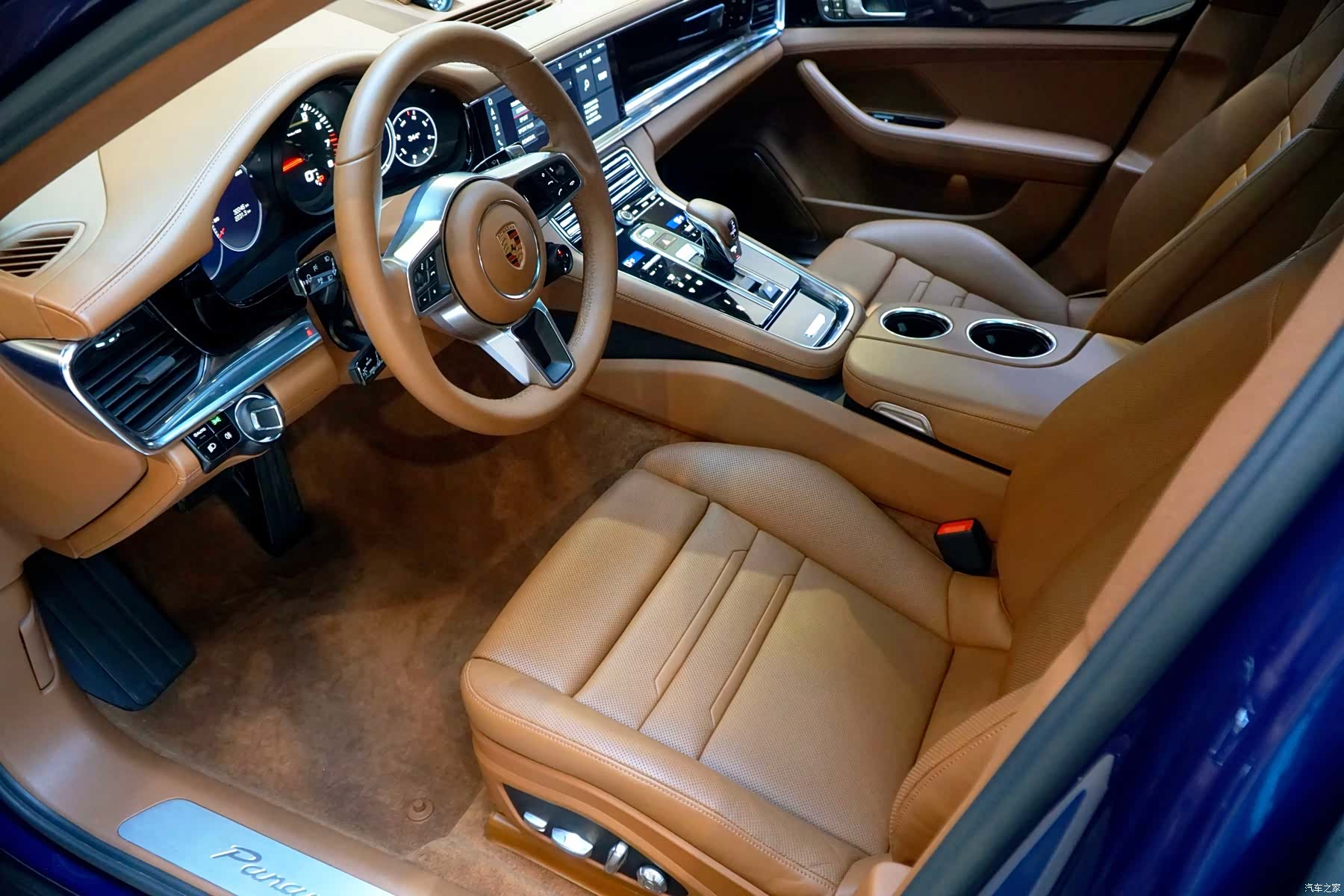 Porsche Panamera, 2020 7