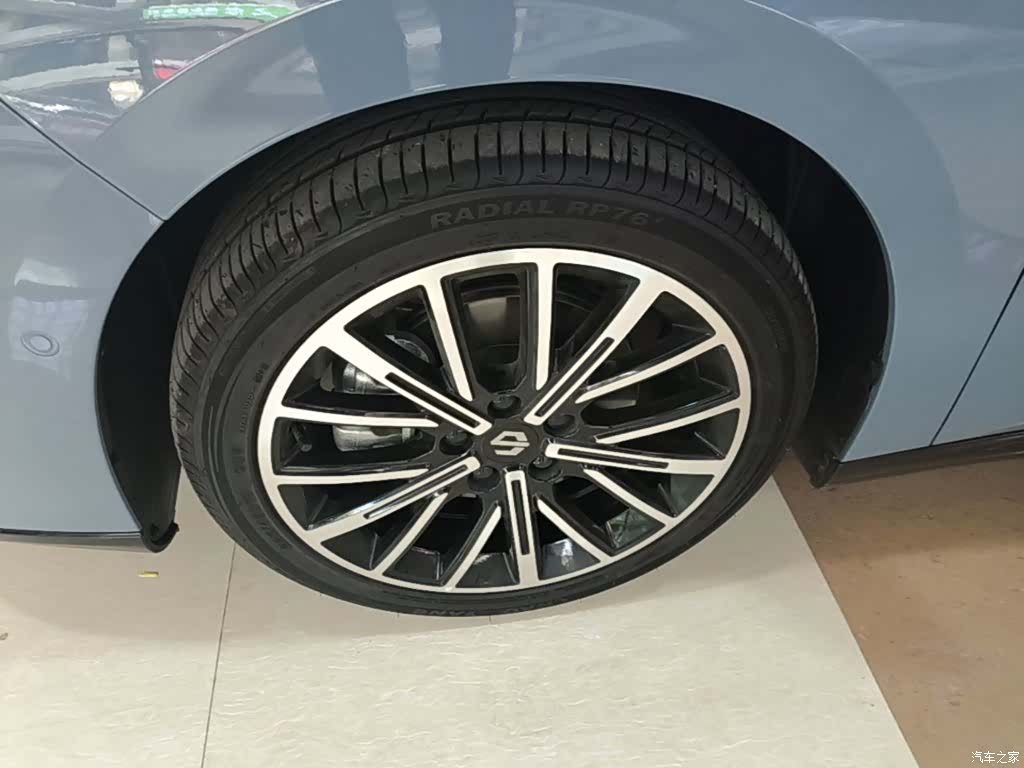 Leapmotor B01, 2025 23