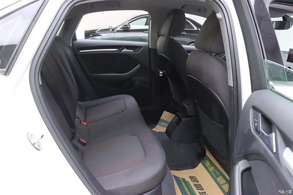 Audi A3, 2018 15