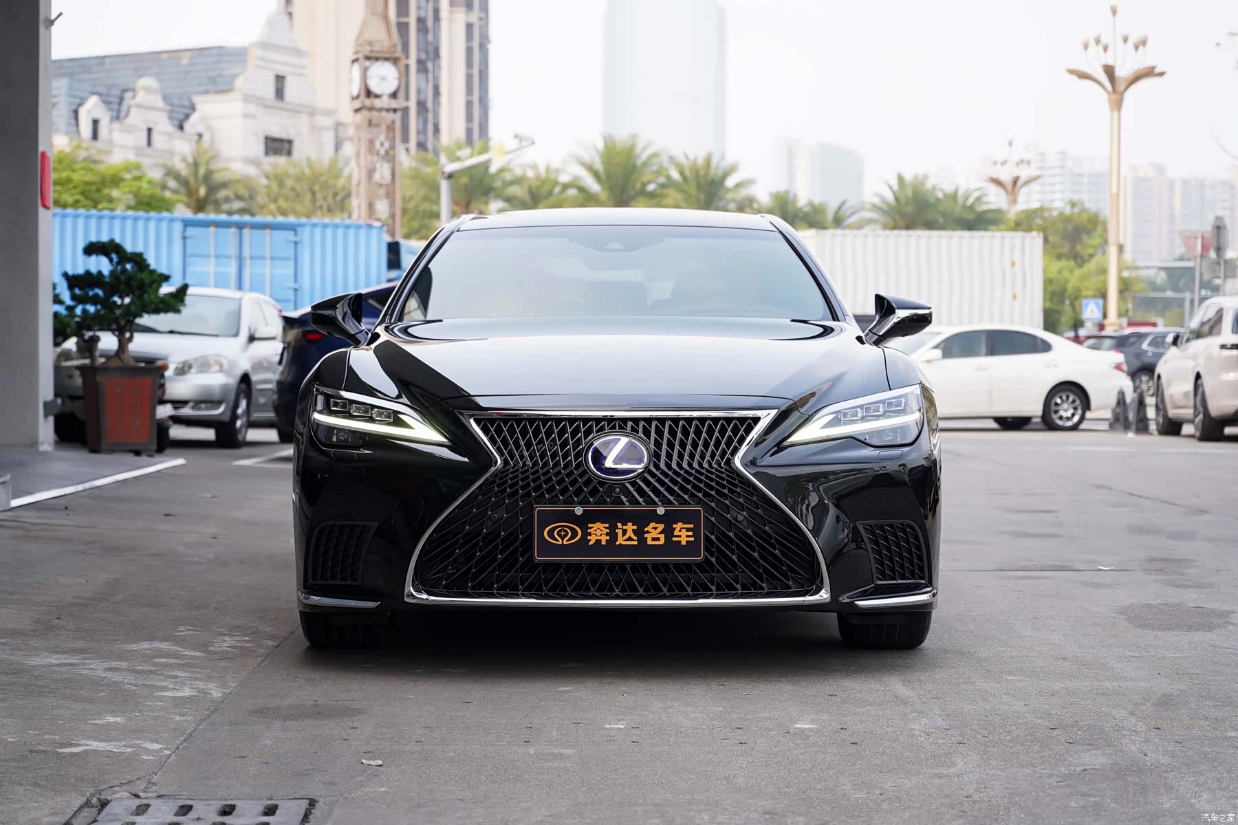 Lexus LS, 2022 2