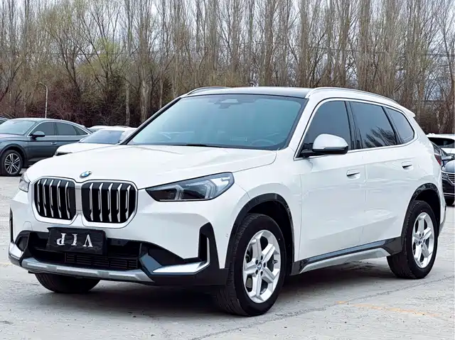 BMW X1 2023 — купить из Китая под заказ