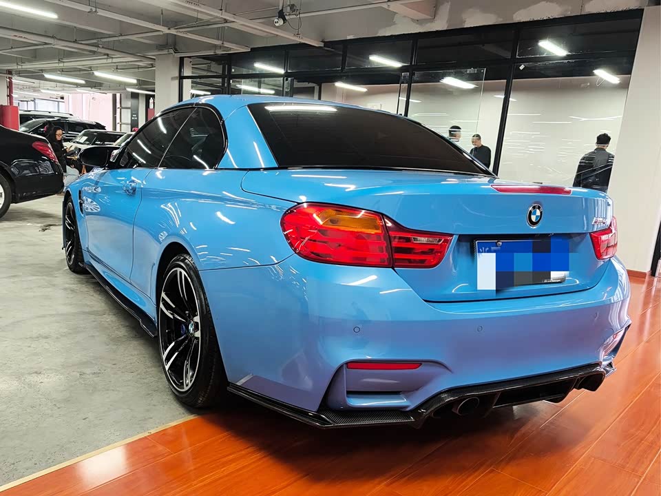 BMW M4