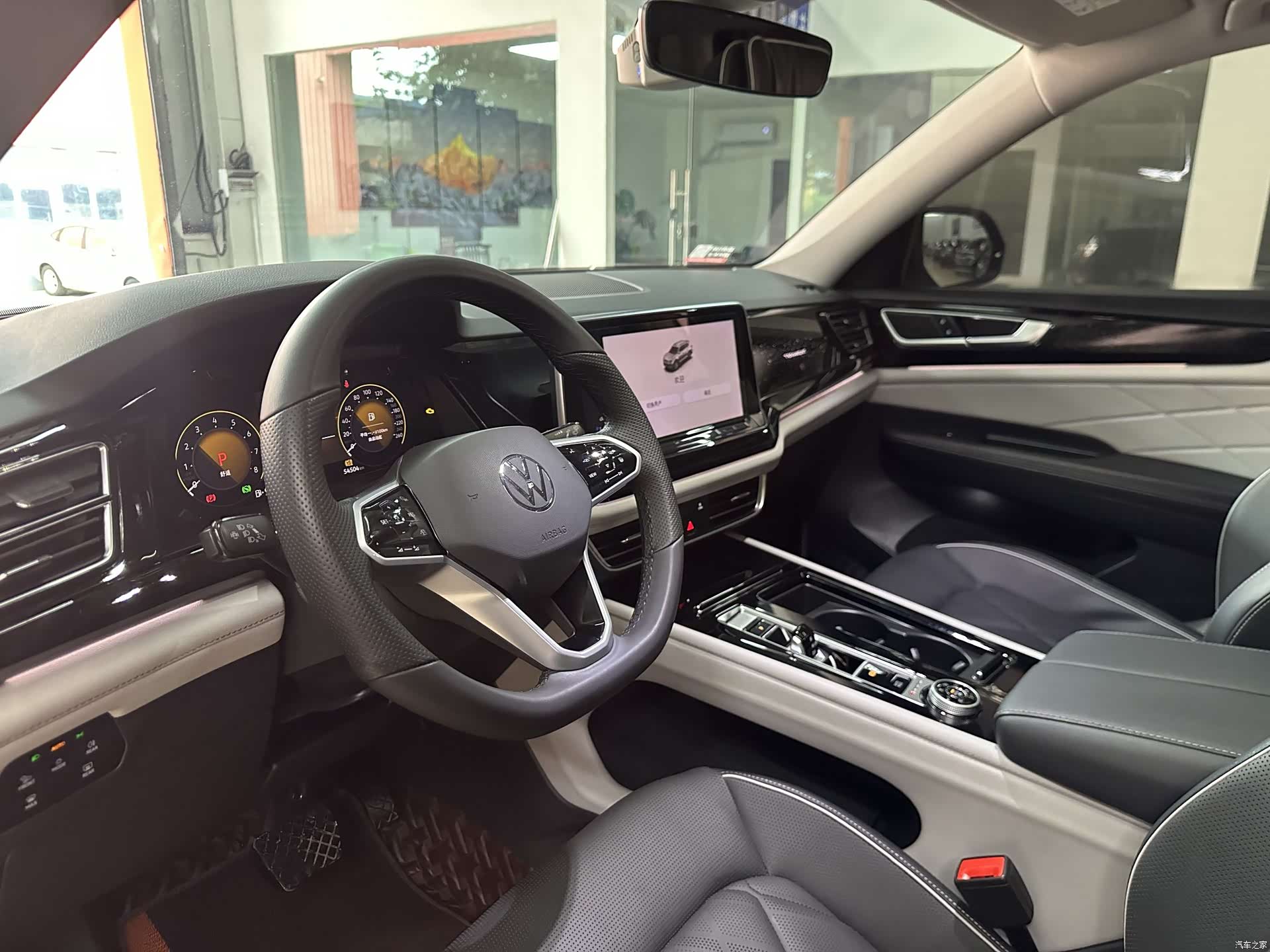 Volkswagen Teramont, 2023 все фото