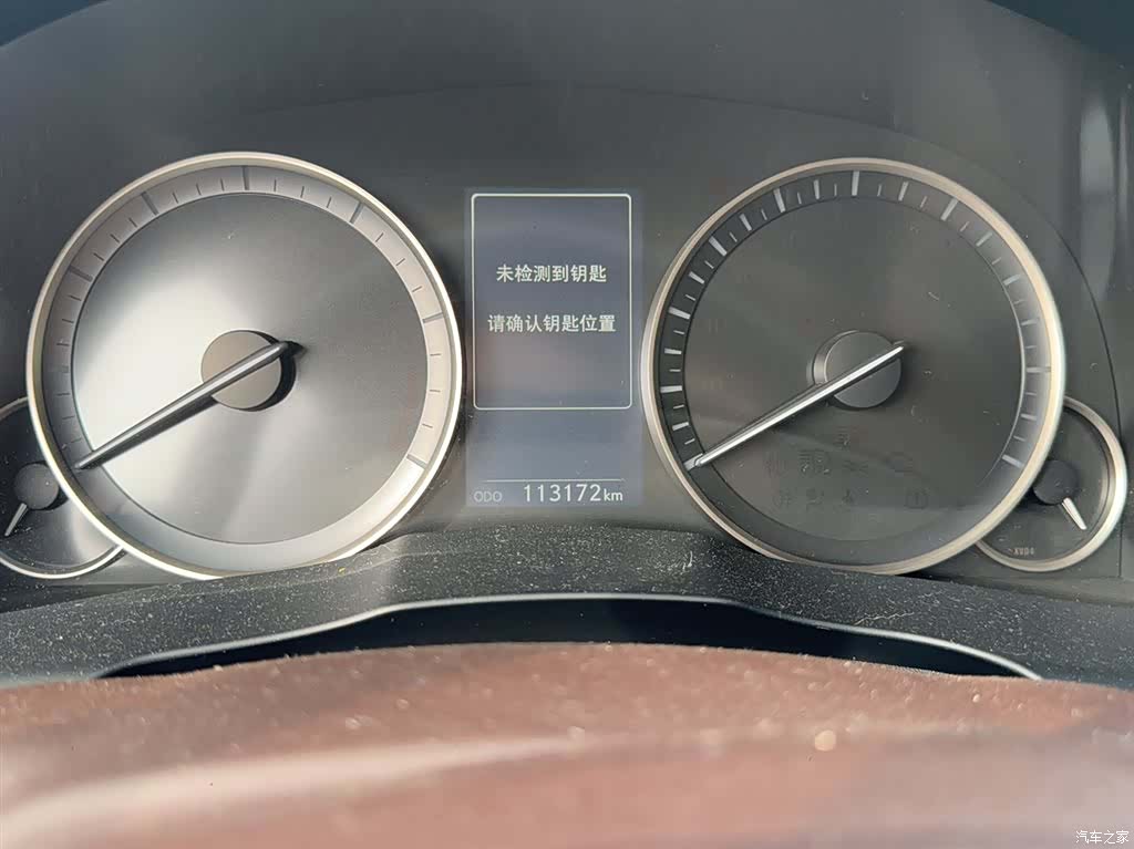 Lexus ES, 2016 все фото