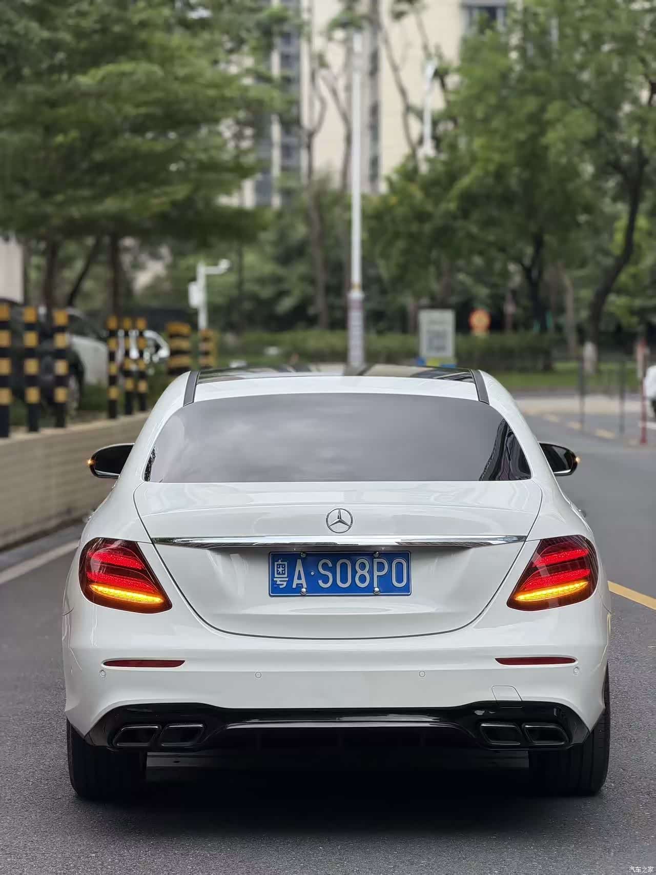 Mercedes-Benz E-Class, 2020 4