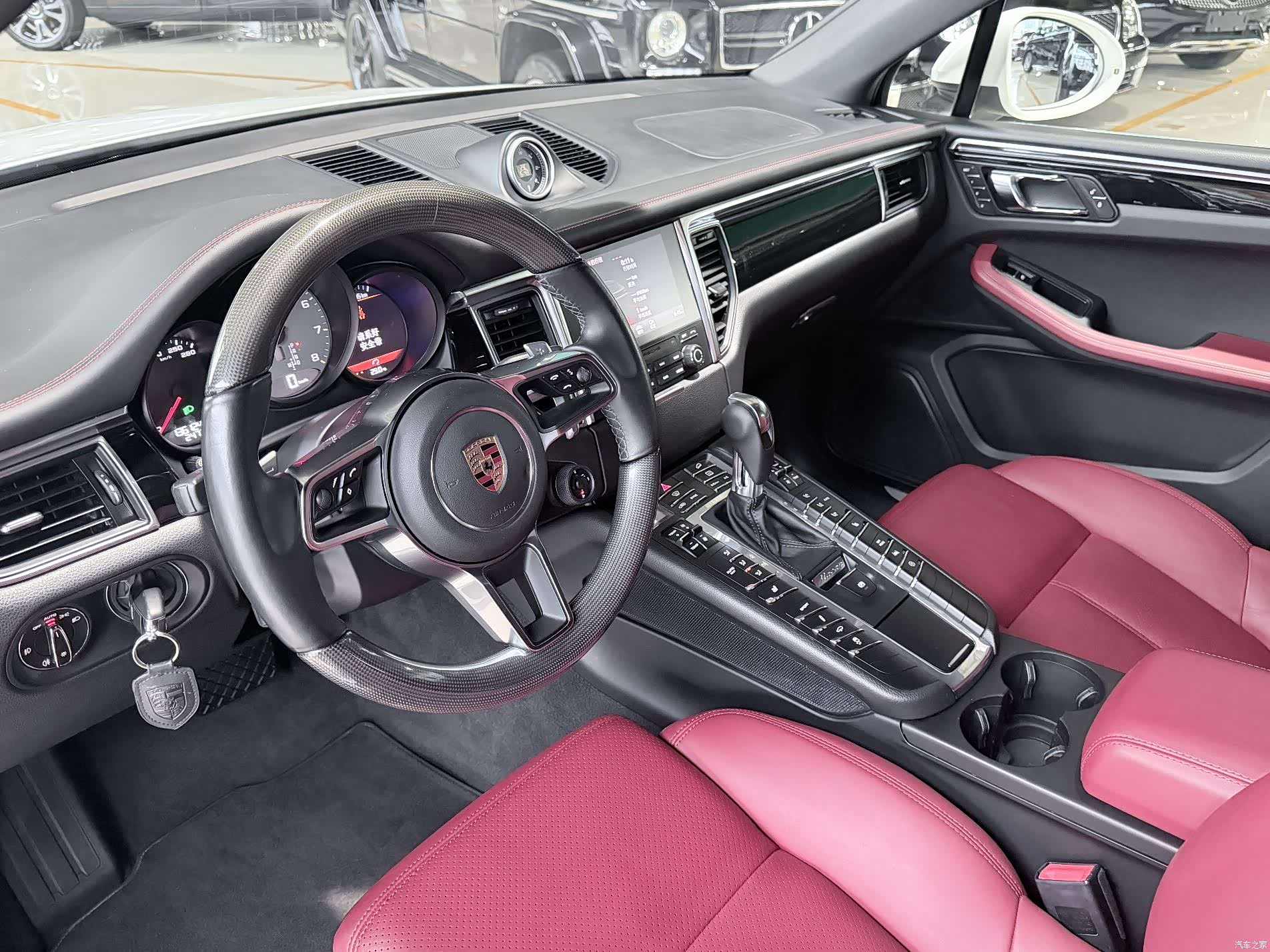 Porsche Macan, 2017 3
