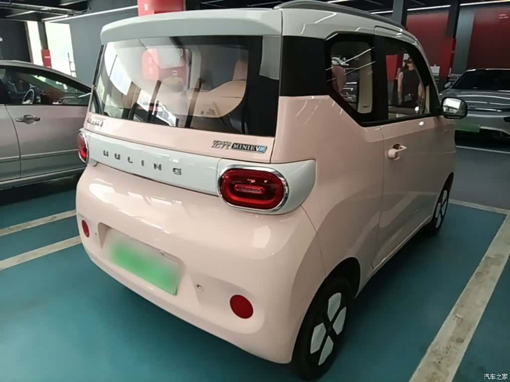 Wuling MINIEV, 2024 7