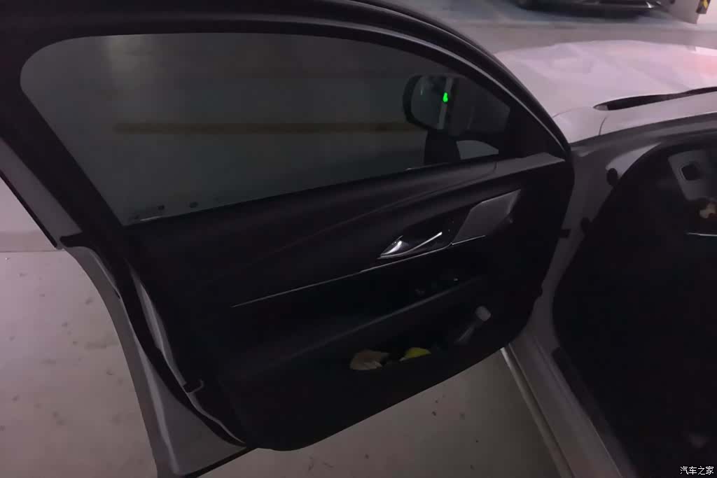 Cadillac CT4, 2023 7