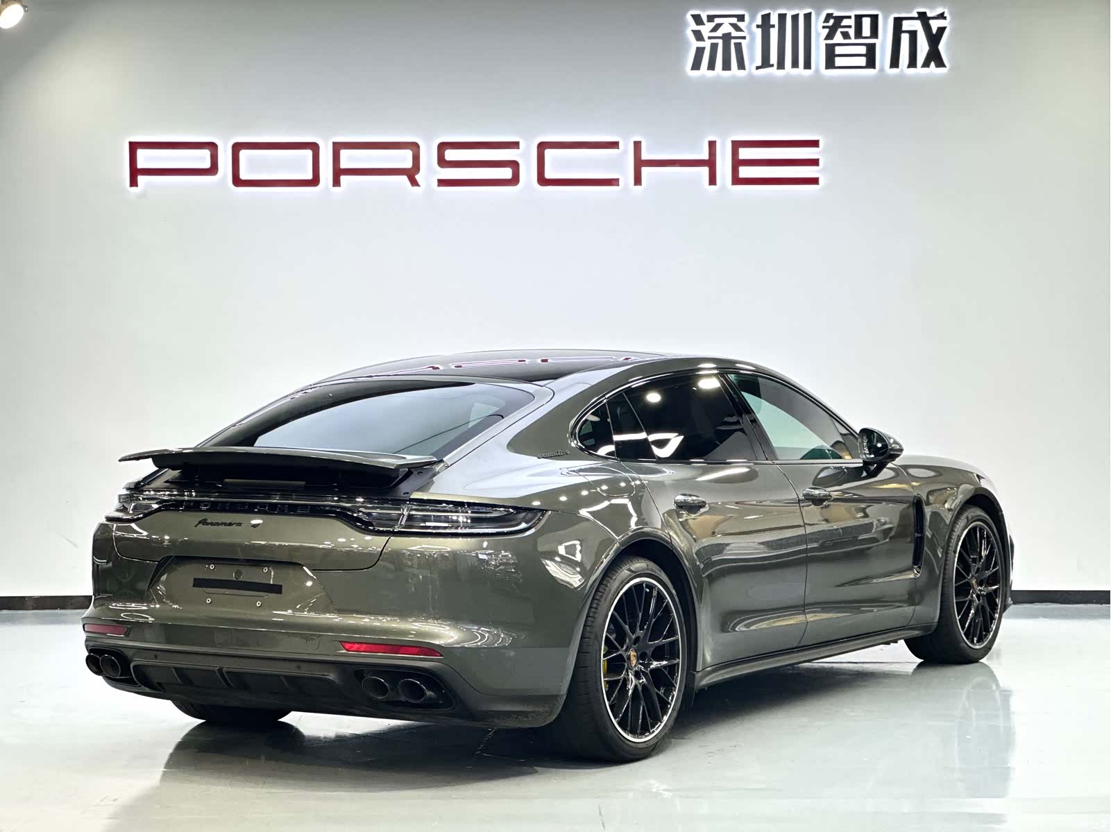 Porsche Panamera, 2023 7