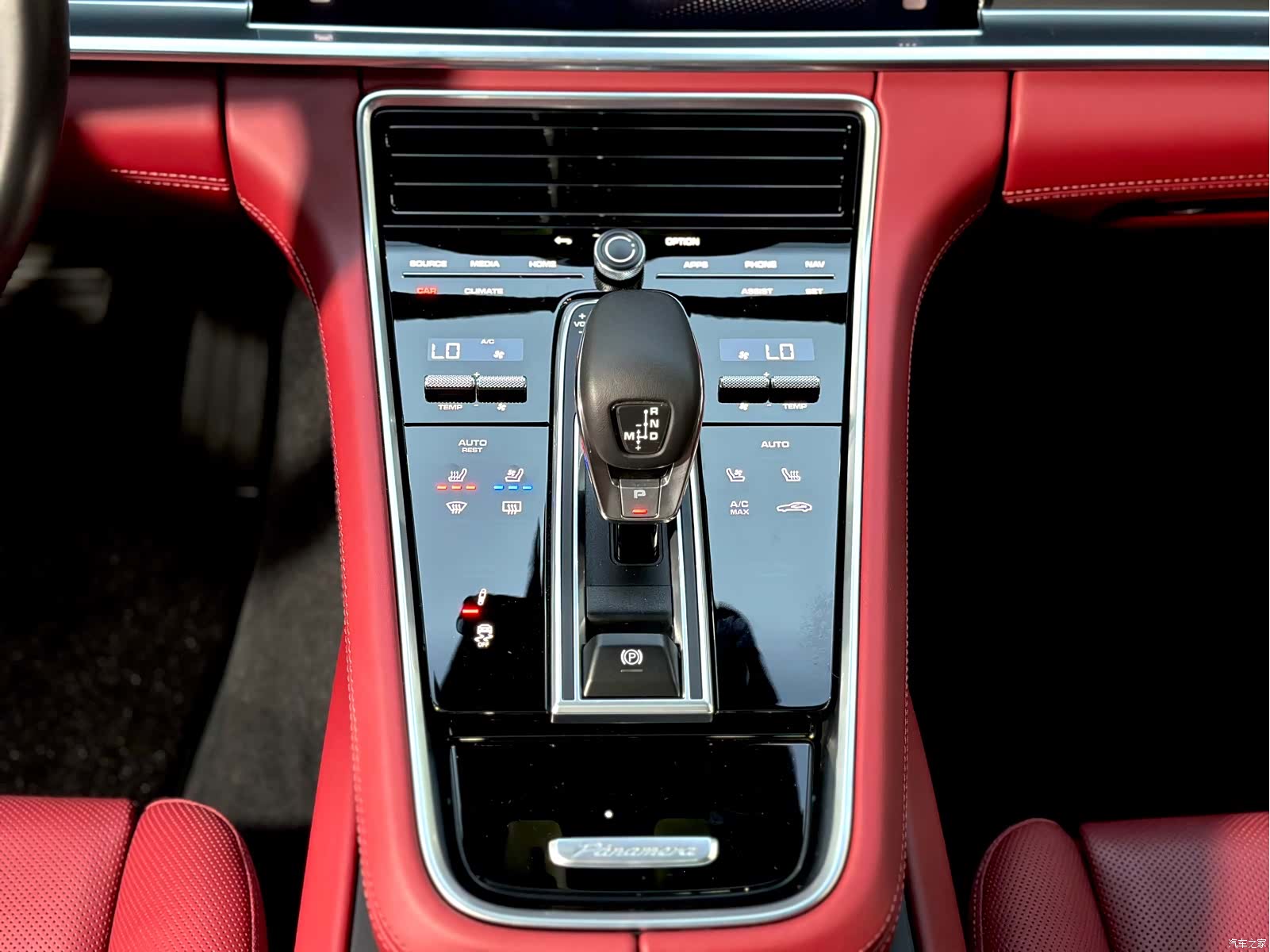 Porsche Panamera, 2023 19