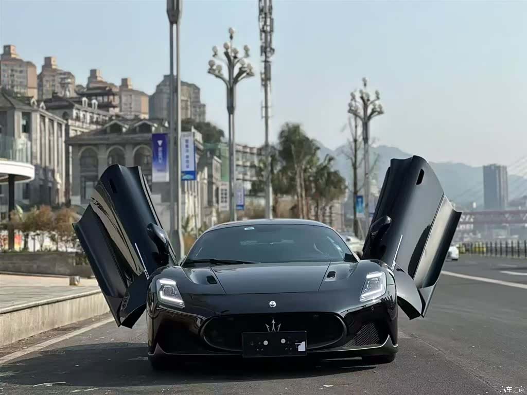 Maserati MC20, 2022 2