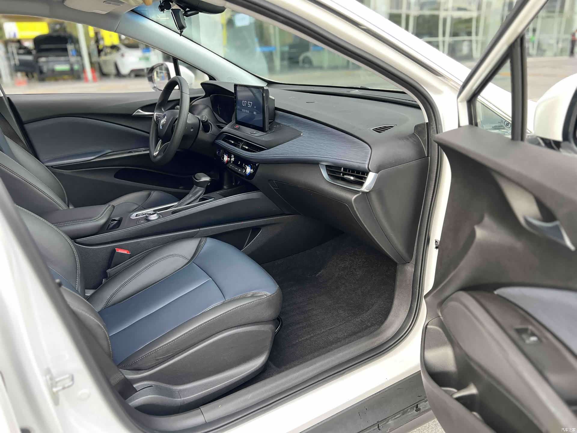 Buick Velite, 2022 12