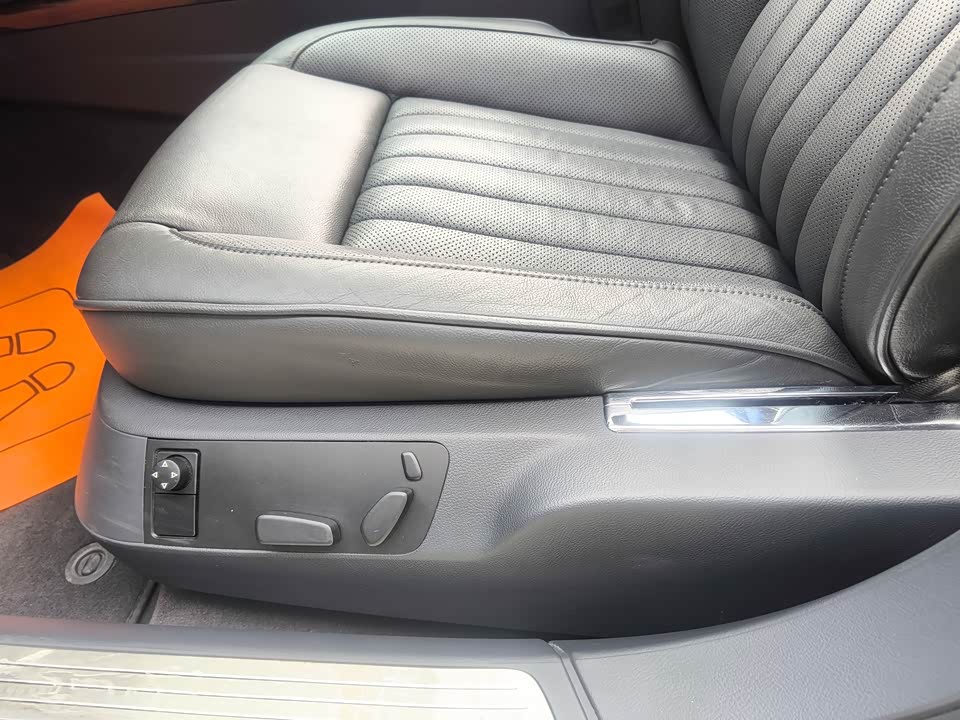 Volkswagen Phaeton