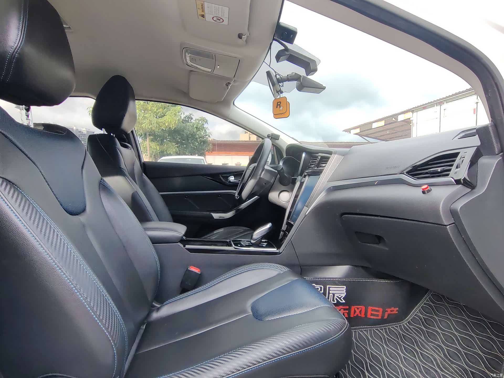 Nissan D60EV, 2021 11