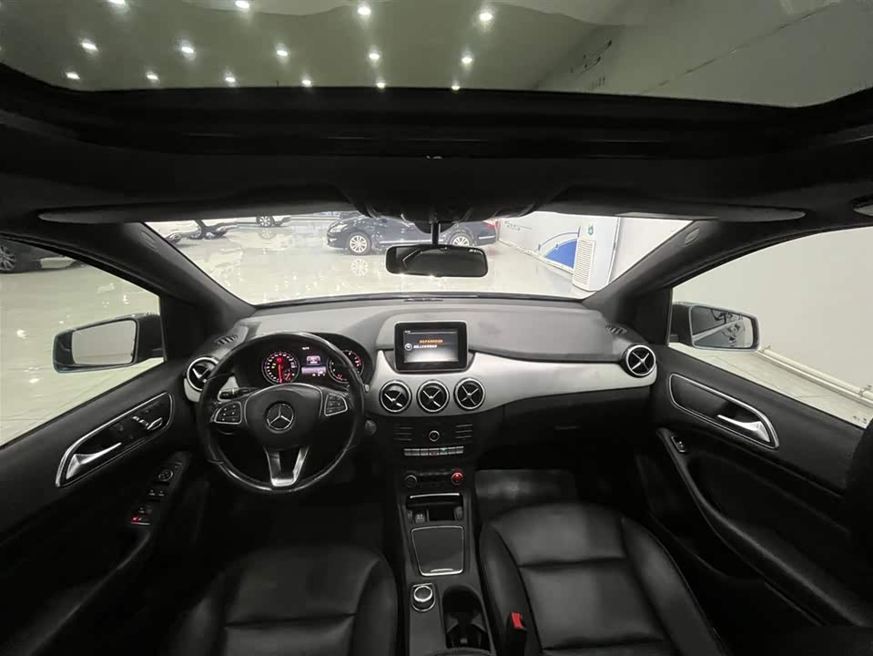 Mercedes-Benz Class B