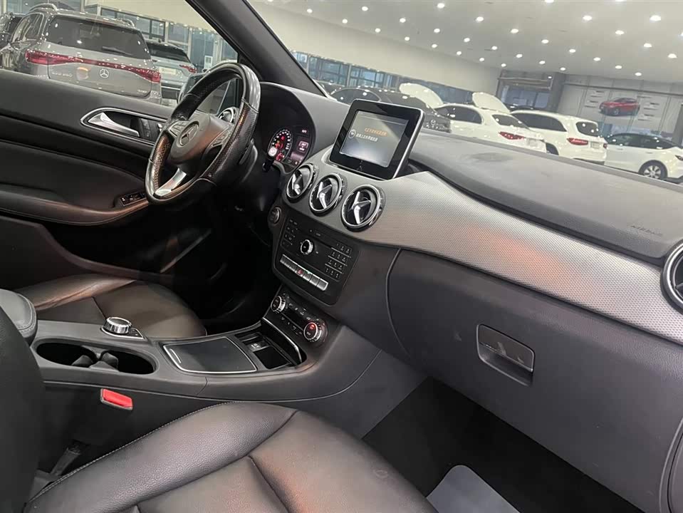 Mercedes-Benz Class B