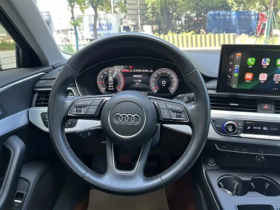 Audi A4L