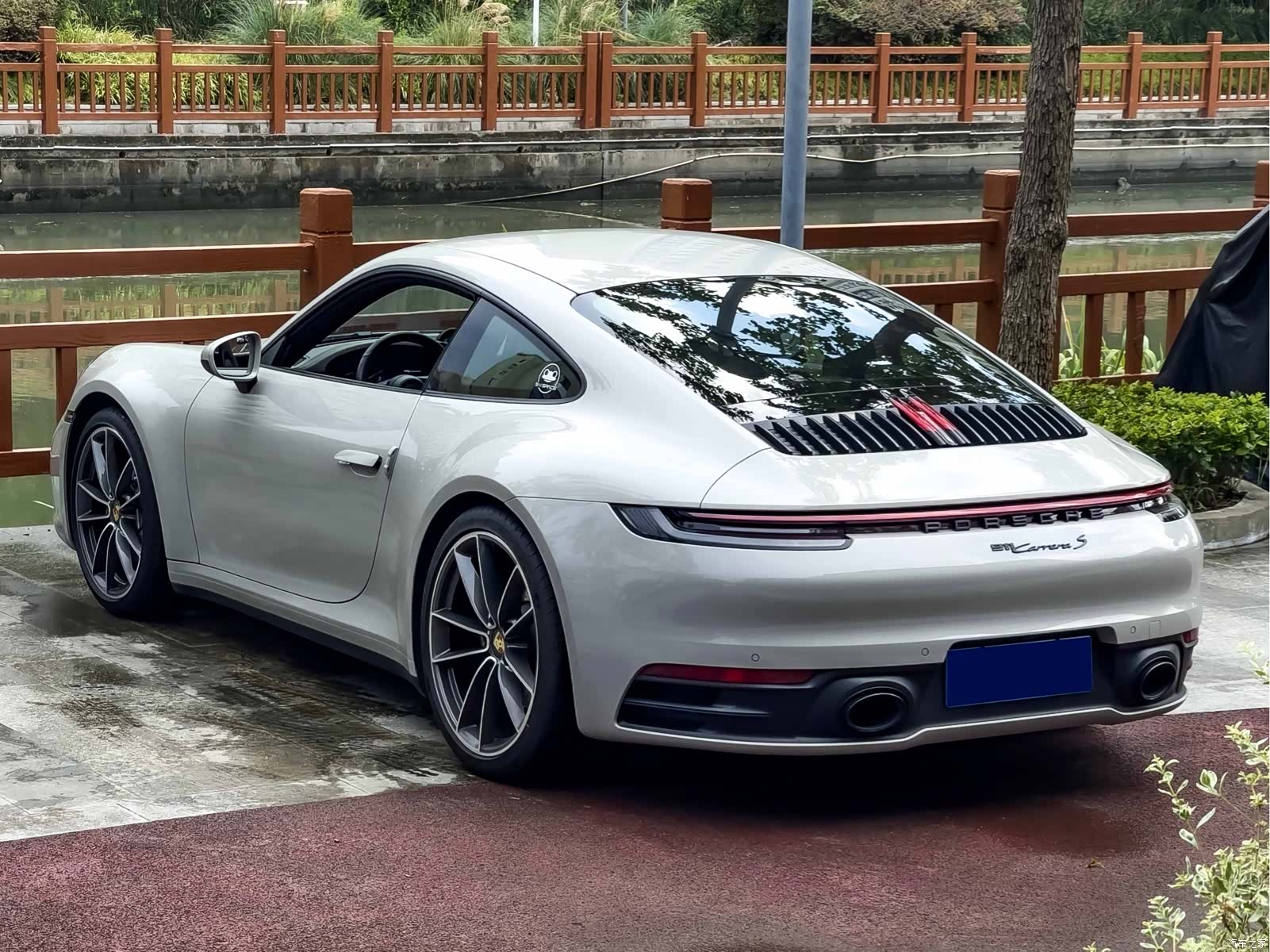Porsche 911, 2020 6