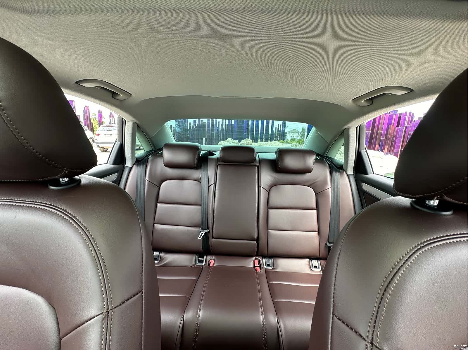 Audi A4L, 2014 15