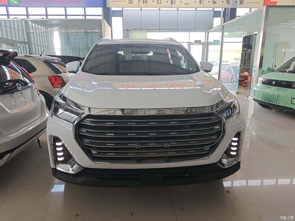 Jetour X90, 2022 3