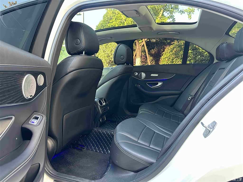 Mercedes-Benz C-Class, 2020 6