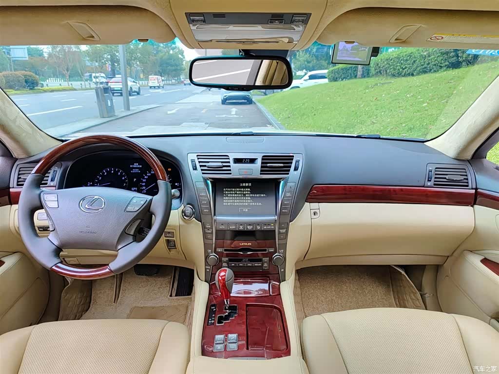 Lexus LS, 2008 10