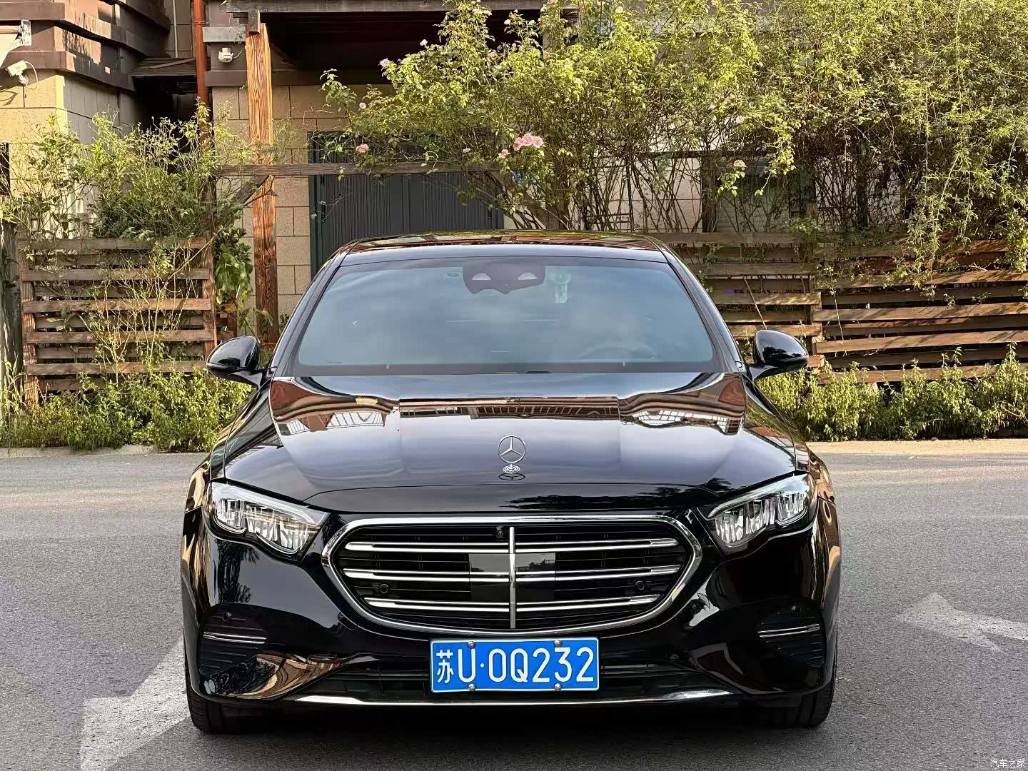 Mercedes-Benz E-Class, 2024 1
