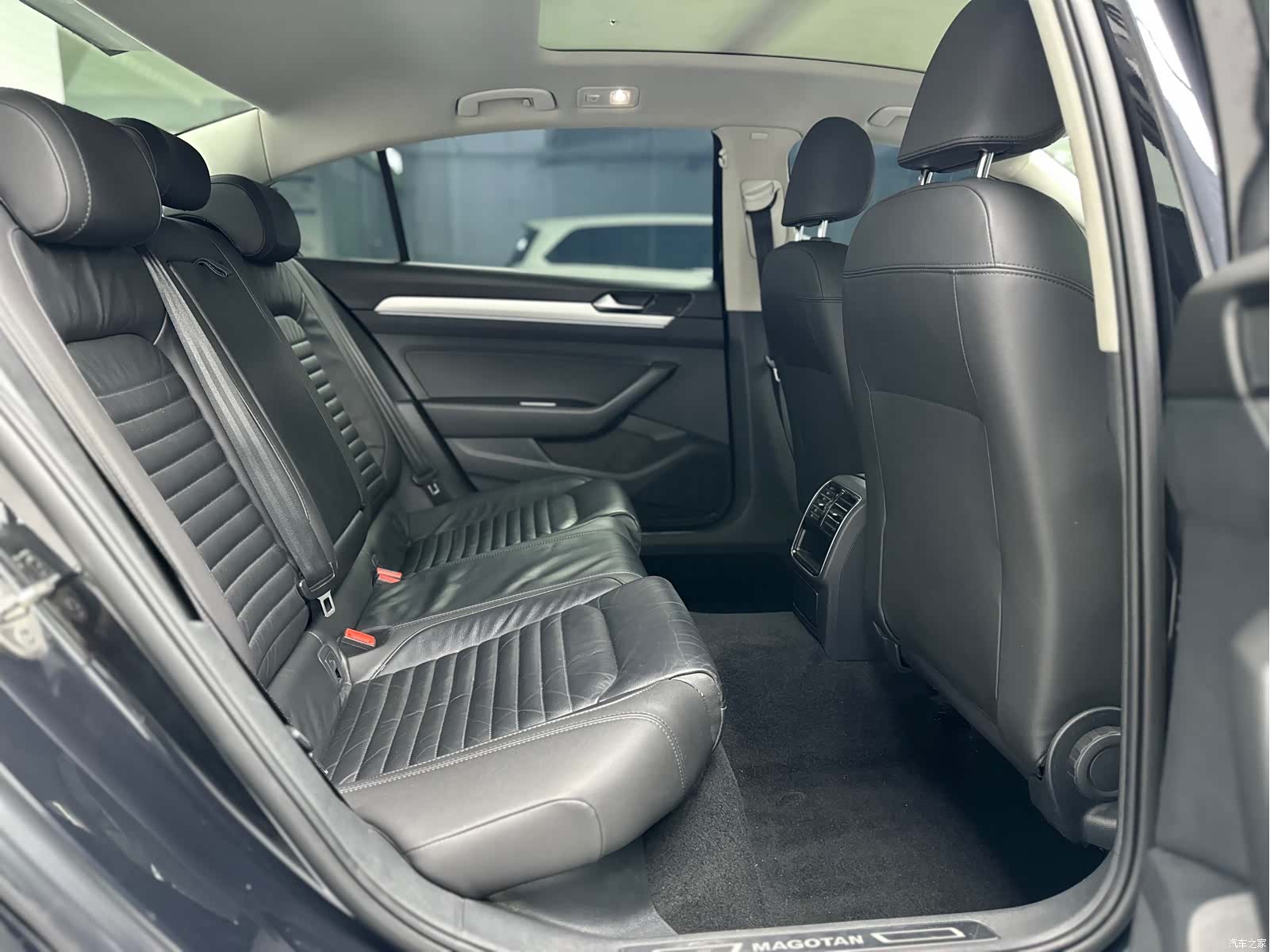Volkswagen Magotan, 2020 10