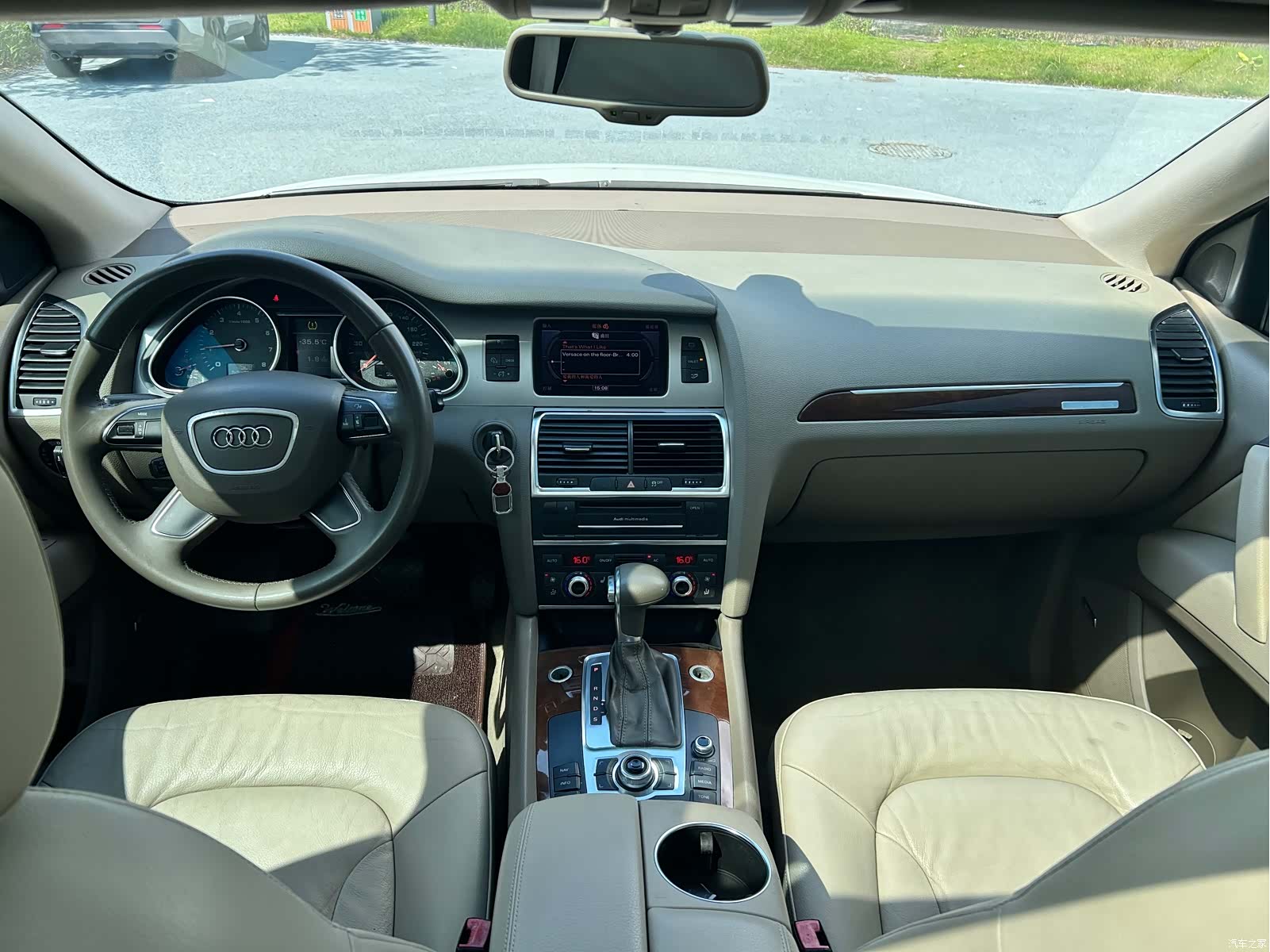 Audi Q7, 2014 8